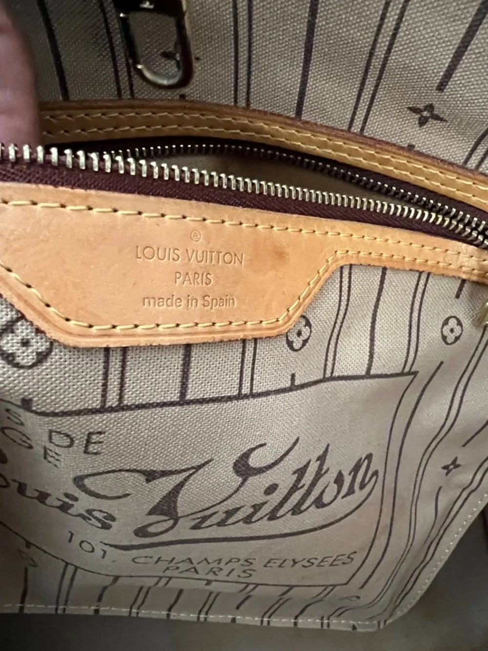 Louis Vuitton Monogram neverfull mm made in Spain - Picture 8 of 13